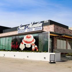 San Martín Bakery & Restaurant - Restaurant