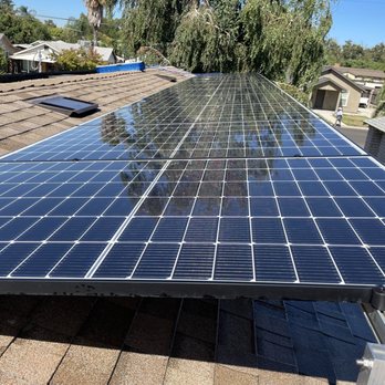 Dowd Solar Netting & Cleaning - Clean solar panels - Solar Panel Cleaning Near Me