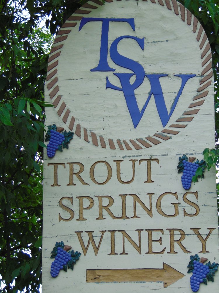 TROUT SPRINGS WINERY 10 Reviews 8150 River Rd, Greenleaf, WI Yelp