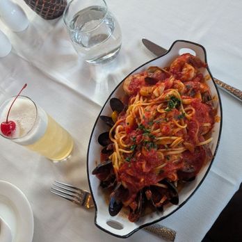 VIVO! Restaurant & Catering - Mediterranean Near Me - Bayside, New York
