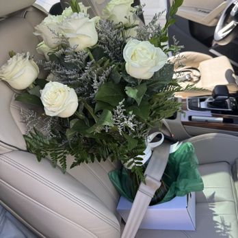 Garaventa's Florist - She even helped me secure the flowers in the car - Florists Near Me - Napa, California Garaventa's Florist - She even helped me secure the flowers in the car - Florists Near Me - Napa, California
