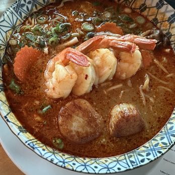 Lat14 Asian Eatery - Creamy Tom Yum Ramen - Asian Fusion Near Me - Golden Valley, Minnesota