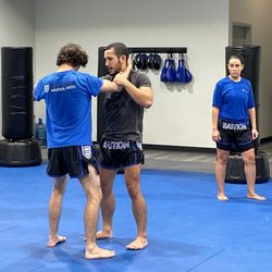 Bastion Kickboxing - Coach Jok going over clinch-work, (Standing Grappling).