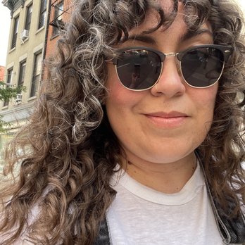 Fox & Jane Salon - Curly Bangs! - Hair Salons Near Me - Brooklyn, New York Fox & Jane Salon - Curly Bangs! - Hair Salons Near Me - Brooklyn, New York