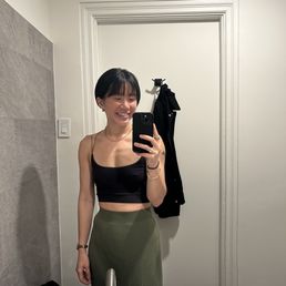 Pixie with front bangs (most recent cut by Jacelyn) Pixie with front bangs (most recent cut by Jacelyn)