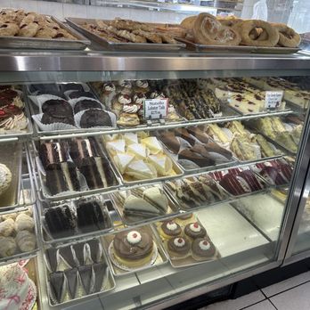 Bella Napoli - Bakeries Near Me - Latham, New York