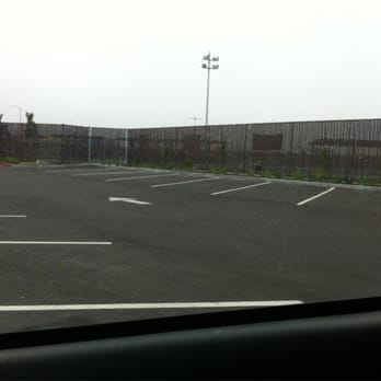 Petaluma Swim Center - Parking lot is right there - Swimming Pools Near Me - Petaluma, California