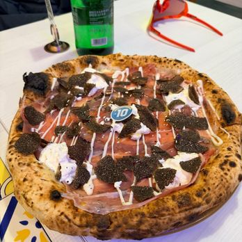 Song E Napule - Pizza Burrata,black truffle, prosciutto & porcini mushrooms amazing. - Pizza Near Me - New York, New York