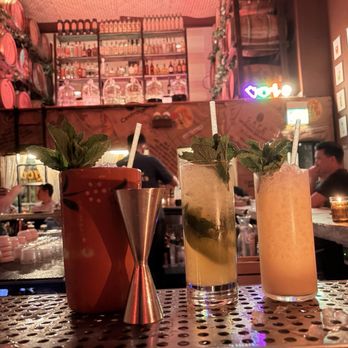 La Licor - Batida, macua, and mojito - Cocktail Bars Near Me - Chicago, Illinois La Licor - Batida, macua, and mojito - Cocktail Bars Near Me - Chicago, Illinois