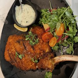 Barnea Bistro - Veal chop