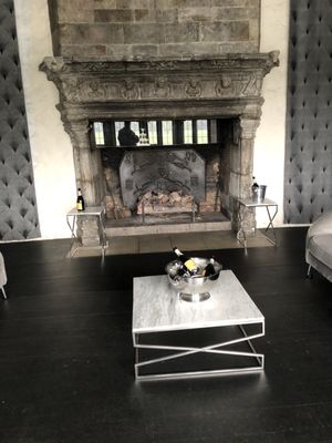 Leeds Castle by null