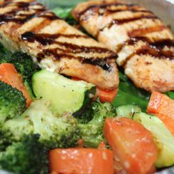 Positano's Pizzeria - Salmon, with a bed of spinach and side of vegetables