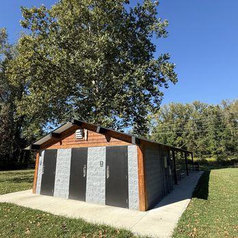 Geist Park - Restrooms - Hiking Near Me - Fortville, Indiana