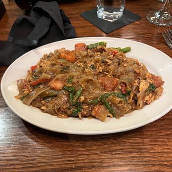 Basil Thai Cuisine - Pad Kee Mao with chicken. - Thai Near Me - Greenville, South Carolina Basil Thai Cuisine - Pad Kee Mao with chicken. - Thai Near Me - Greenville, South Carolina