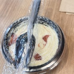 Popeys Chicken - Strawberry cheesecake