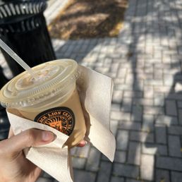 Iced Vanilla Latte w Oat