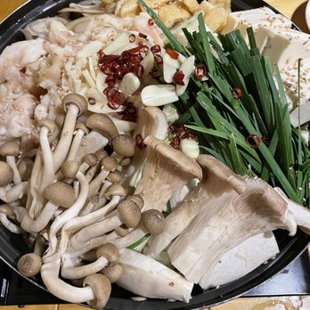 Yakitori Ando - Motsu nabe - Izakaya Near Me - Honolulu, Hawaii Yakitori Ando - Motsu nabe - Izakaya Near Me - Honolulu, Hawaii