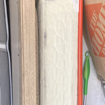 Trinity Movers - Dirty mattress from not wrapping or covering item - Movers Near Me - New Braunfels, Texas