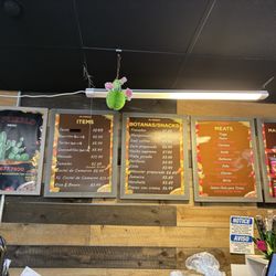 el pueblo mexican market - Menu