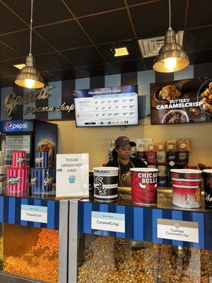 Garrett Popcorn Shops by null