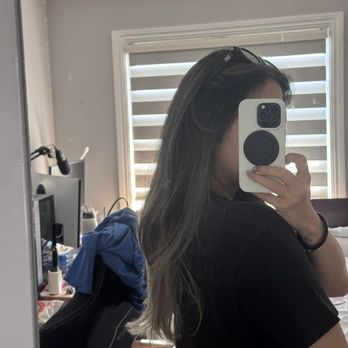 Leo Chau - Hair Stylists Near Me - New York, New York