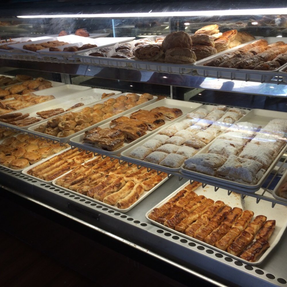 Panadería y Repostería la Ceiba - More sweets - Desserts Near Me - San Juan, Puerto Rico Panadería y Repostería la Ceiba - More sweets - Desserts Near Me - San Juan, Puerto Rico