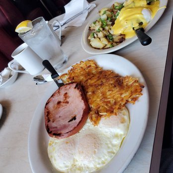 Kristina's Restaurant - Breakfast - Diners Near Me - Eureka, California