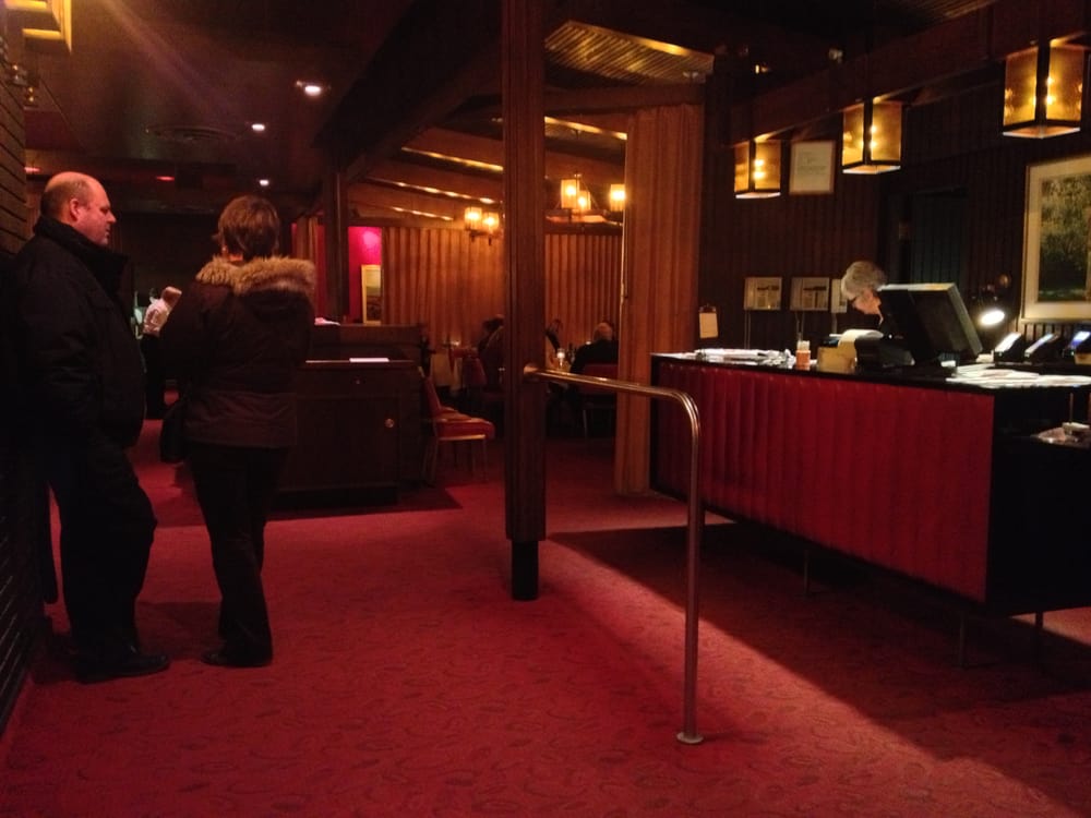 RAE AND JERRY’S STEAK HOUSE 56 Photos & 58 Reviews 1405 Portage