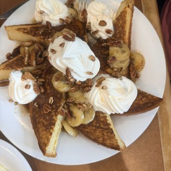 Crackings - Destin - Breakfast & Brunch Near Me - Destin, Florida
