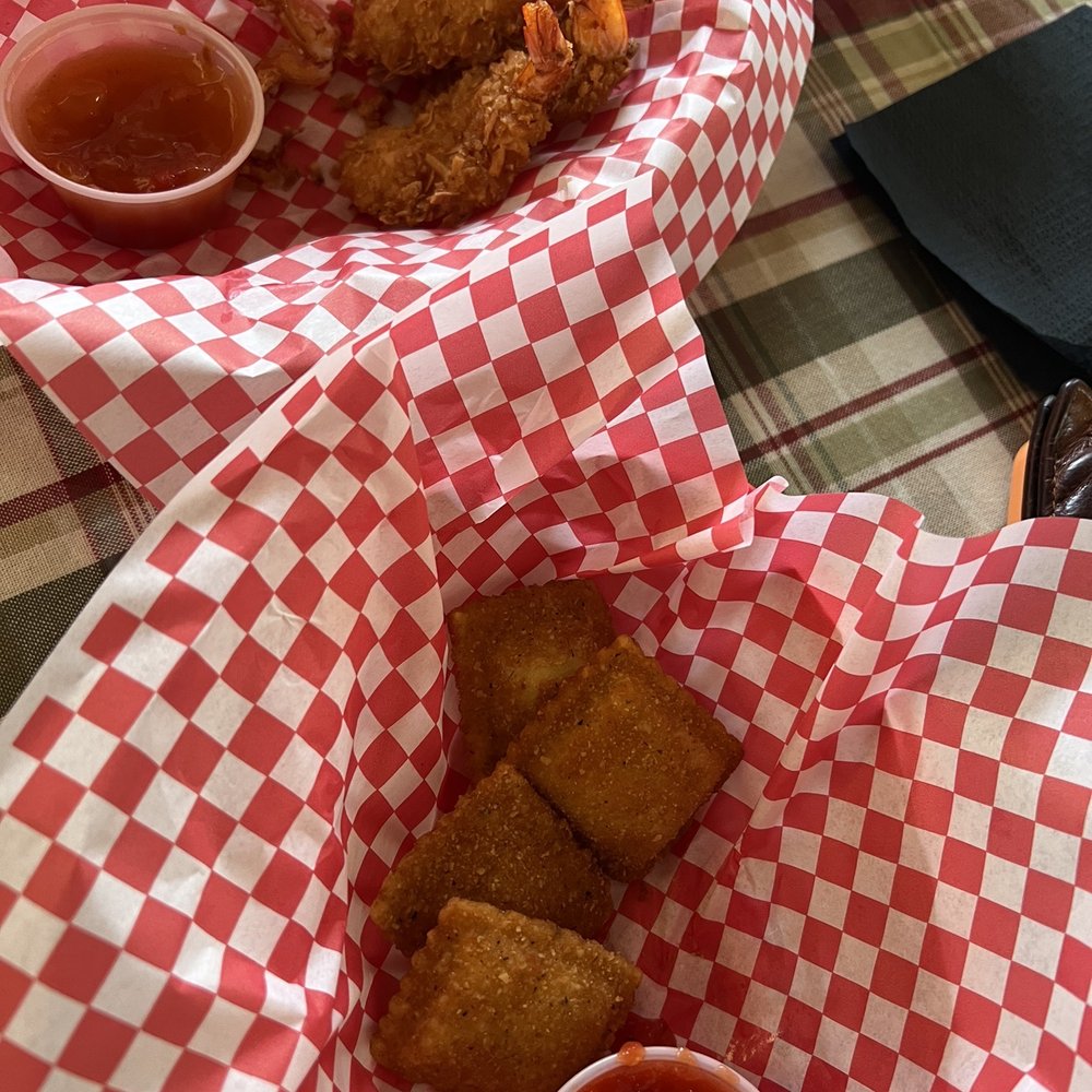 The Brown Jug - Appetizers - Pizza Near Me - Chelsea, Massachusetts