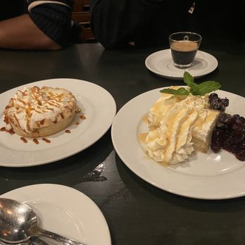 Tempo - Deserts - apple crisp n tres leches cake - Bars Near Me - Waltham, Massachusetts