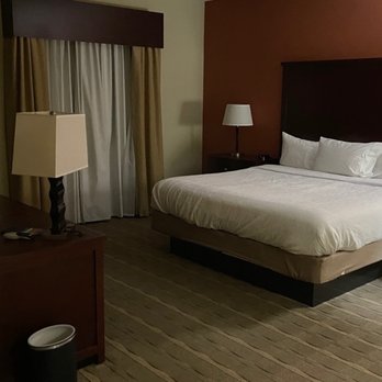 Hampton Inn & Suites Tifton - Hotels Near Me - Tifton, Georgia Hampton Inn & Suites Tifton - Hotels Near Me - Tifton, Georgia
