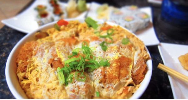 Akimoto Sushi by null