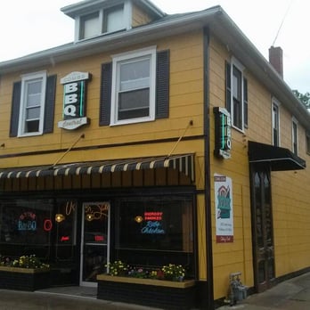 Combs BBQ Central - Outside - Barbeque Near Me - Middletown, Ohio