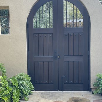 Garden Passages - Our gorgeous front gate. We are able to buzz people in. - Fences & Gates Near Me - Huntington Beach, California Garden Passages - Our gorgeous front gate. We are able to buzz people in. - Fences & Gates Near Me - Huntington Beach, California