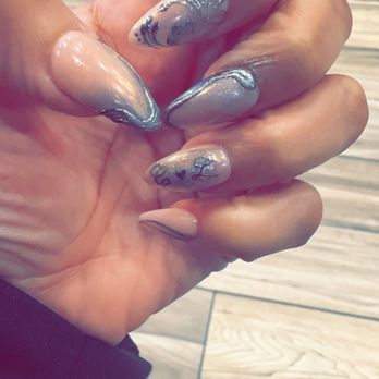 Lúa Nail Spa - Custom Nail Art - Nail Salons Near Me - Odenton, Maryland