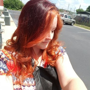 Belladonna Salon - #SARAHMARTINHAIR - Hair Salons Near Me - Lebanon, Tennessee Belladonna Salon - #SARAHMARTINHAIR - Hair Salons Near Me - Lebanon, Tennessee