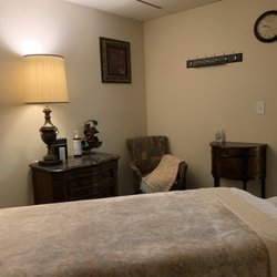 Jade Oasis Wellness - Relaxing Massage | Room decor