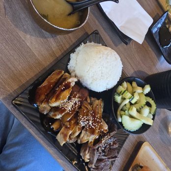 Mirin Cafe - Chicken and beef entree - Japanese Near Me - Escondido, California