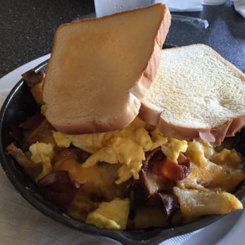 Thumbs Up Diner - Heaping Skillet! - Breakfast & Brunch Near Me - Atlanta, Georgia