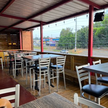 Truck Stop Bar & Grill - Barbeque Near Me - Arecibo, Puerto Rico
