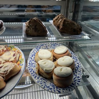 Di Tazza - Cinnamon Buns - Italian Near Me - Vancouver, Washington Di Tazza - Cinnamon Buns - Italian Near Me - Vancouver, Washington