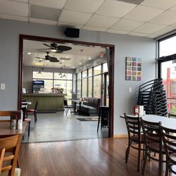 Soul 2 Soul Cafe - Entrance from dining room