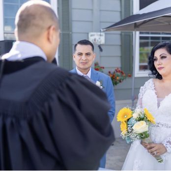 Oficiante de Bodas San Diego - Officiants Near Me - Vista, California Oficiante de Bodas San Diego - Officiants Near Me - Vista, California