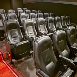 Laemmle Noho 7 - Seats
