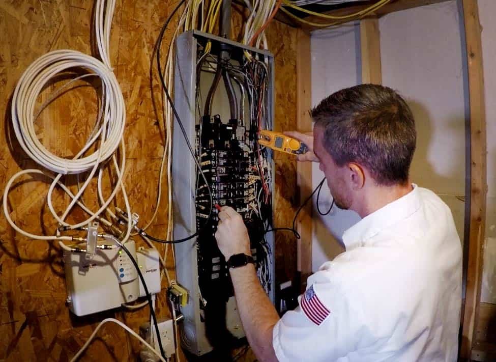 Slide of Dream Team Home Services