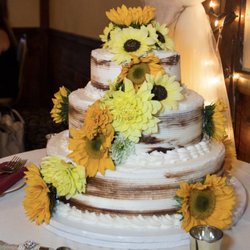 Gaetano's Bakery - Wedding Cake