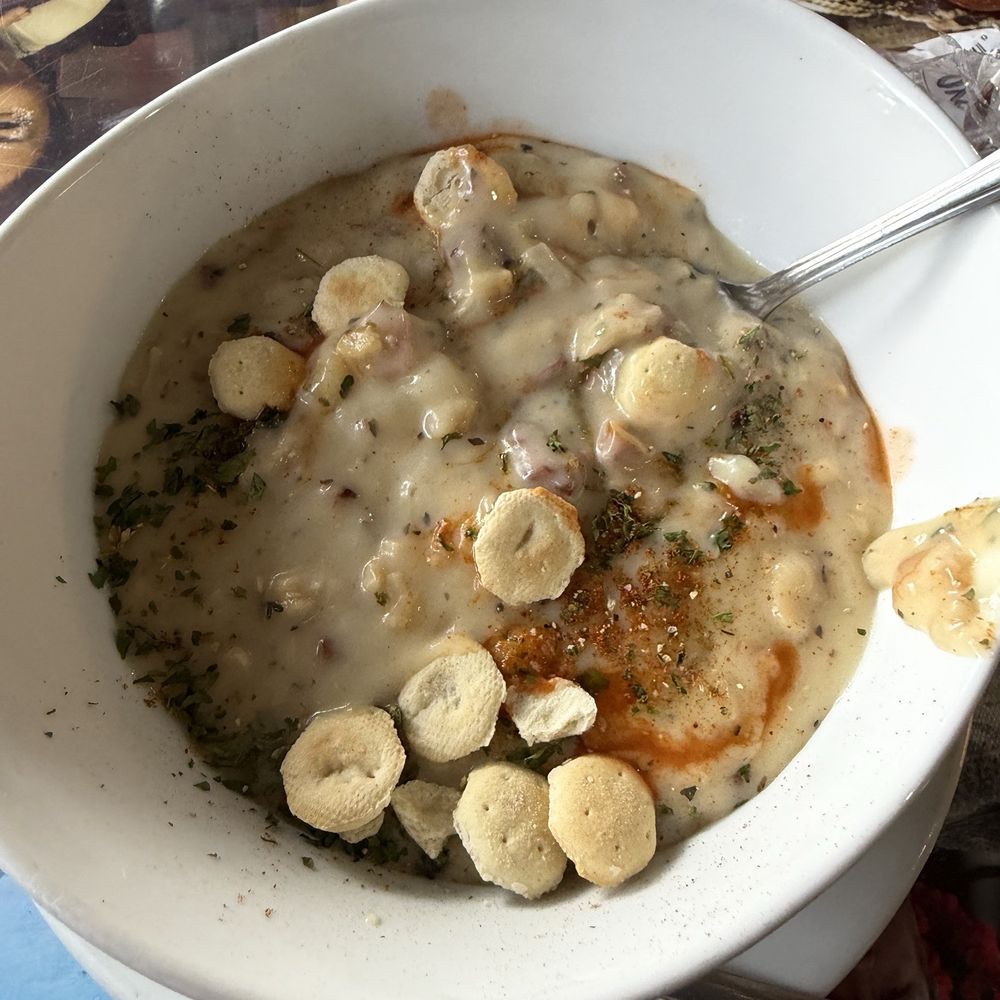 Hurricane Ron’s - Clam chowder - Seafood Near Me - Astoria, Oregon Hurricane Ron’s - Clam chowder - Seafood Near Me - Astoria, Oregon