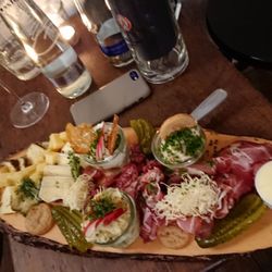 Griabig - Brotzeitbrettl, sehr feine Auswahl