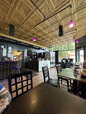 Cobra Burger by null